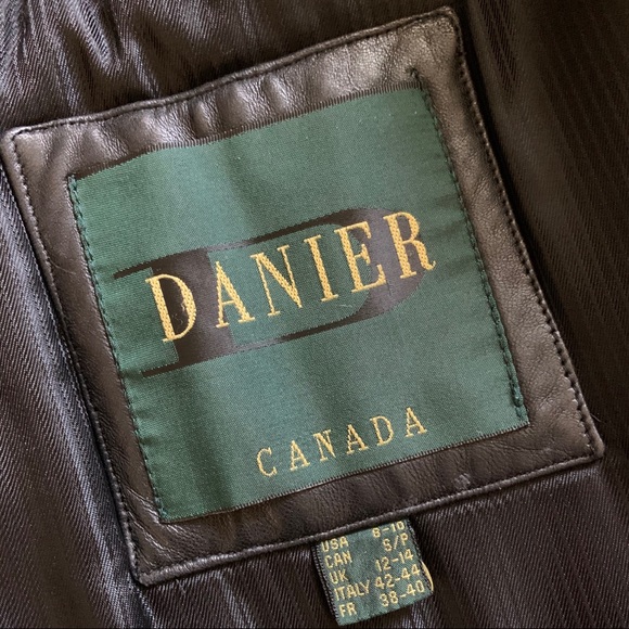 Danier Vintage Fit Leather Jacket - Picture 4 of 4